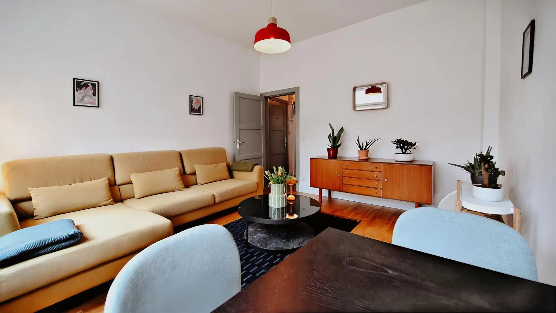 Stilvolle Und Zentrale Wohnung Hamburg Apartment